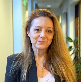 Lydie DORE